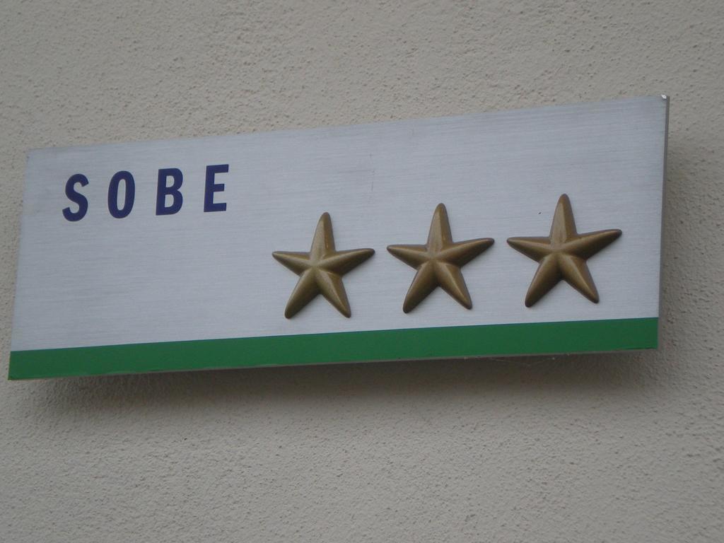 Villa Tollazzi Logatec Ngoại thất bức ảnh
